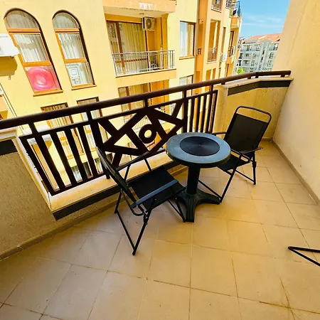 Apartamento Royal Palm 84