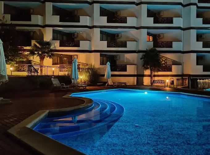 Royal Palm 84 * 스베티 블라스