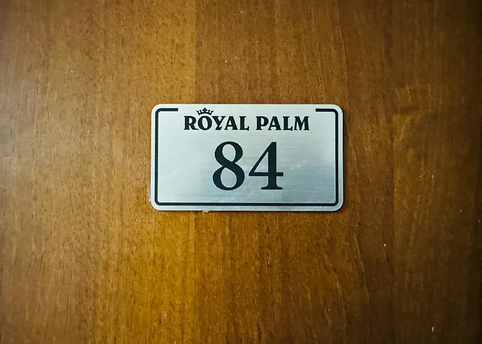 Royal Palm 84 아파트
